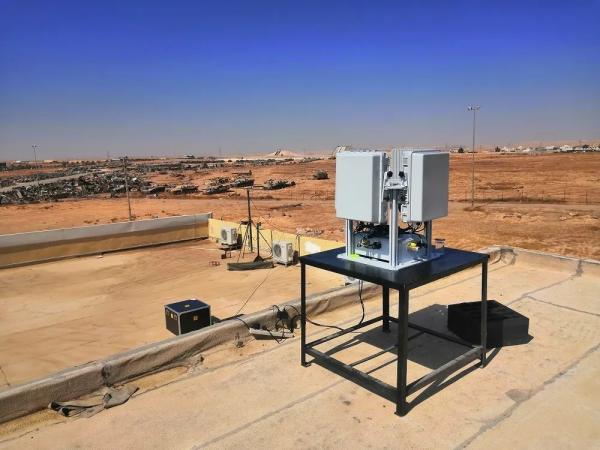 Radar de vigilancia militar basado en tierra con Doppler de pulso de matriz en fase
