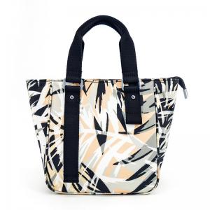 China Customized Casual Women Tote Hand Bag Leaf Printing Lightweight supplier