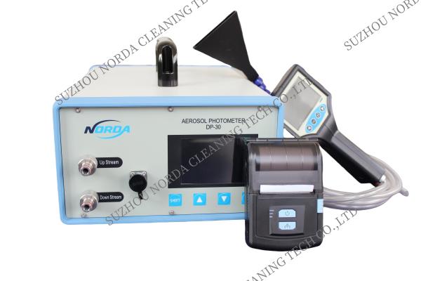 Portable and easy-to-use aerosol photometer DP-30 for HEPA leak detection!