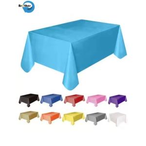 China Disposable PE Table Cloths: Durable, Waterproof, Plastic Table Covers, Custom Sizes & Colors, HDPE/LDPE for Household Use wholesale