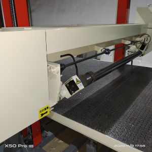 China Horizontal Latex Foam Cutting Machine With 2150mm Width High Accuracy wholesale