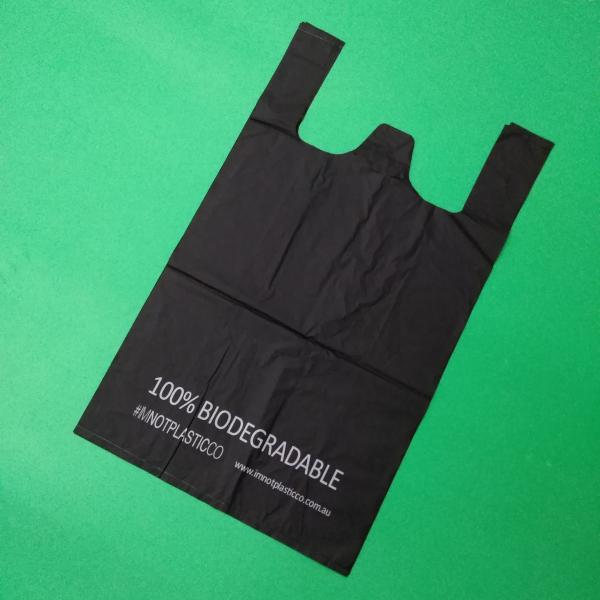 100% biodegradable and compostable T-shirt bag, black color, size 0.025mm x (30