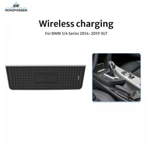 China 16V Car Wireless Charging Pad Fast Charging Phone Holder supplier