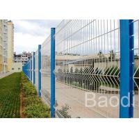 China Plastic Coated Wire Mesh Fence Panels With Metal Post For Field Fence on sale
