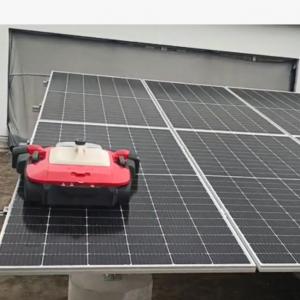 28 Kgs Solar Panel Cleaning Robot With Automatic Control 5H Cleaning Time