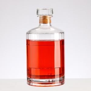 Glass Bottles for Alcoholic Beverages of Empty Whisky Wine Bottle 500ml 700ml 750ml