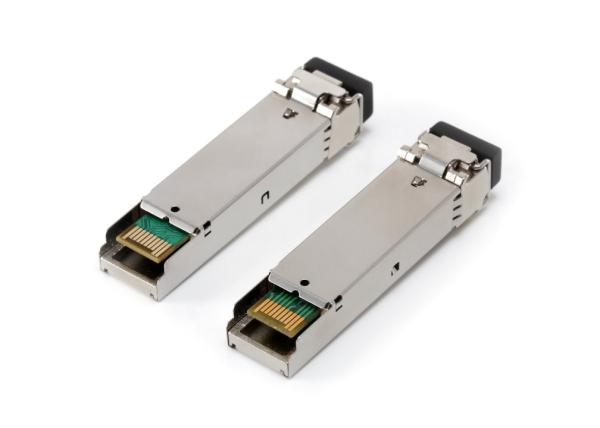 DOM SFP-GE-LX-SM1310-BIDI が付いている DOM SFP の光学トランシーバー 10km
