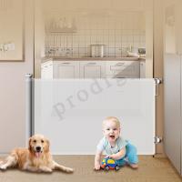 China EN1930/CPC/ASTM  197 Inches  Pvc Mesn Safety Barrier Baby Retractable Gate For Doorway on sale