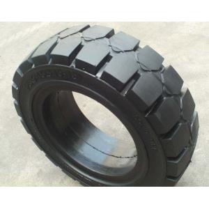 China 8.15 15 / 28X9 15 Solid Forklift Tires Three Layers Design With Steel Ring Reinforced supplier