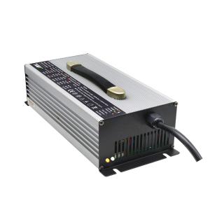 China 12V 90A Automatic Trickle Solar Battery Charger Economic Design supplier