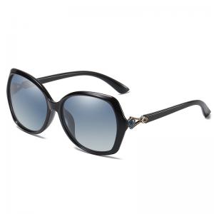 China BSCI  Oversized Designer Polarized Fashion Sunglasses UV400 Resin Lens supplier