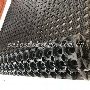 China Residential  Interlocking Perforated Kitchen Floor Rubber Mats Anti Skid Shock Proof supplier