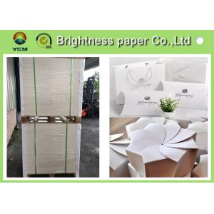 China Glossy Coated Solid White Board , Carton Board Sheets For Making Postcard supplier