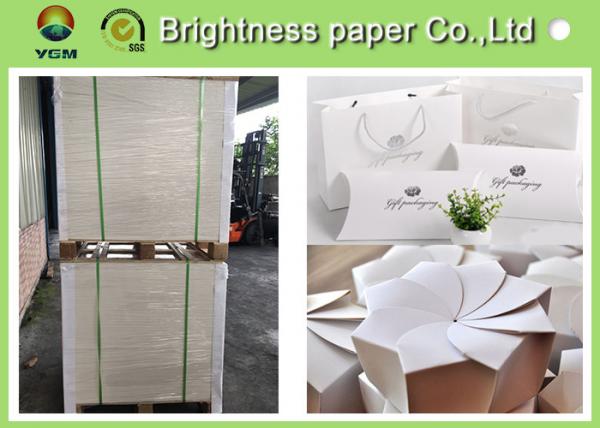 Glossy Coated Solid White Board , Carton Board Sheets For Making Postcard