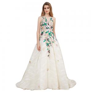 Elegant Sleeveless Sexy Backless Bridesmaid Dresses / Long White Wedding Dress