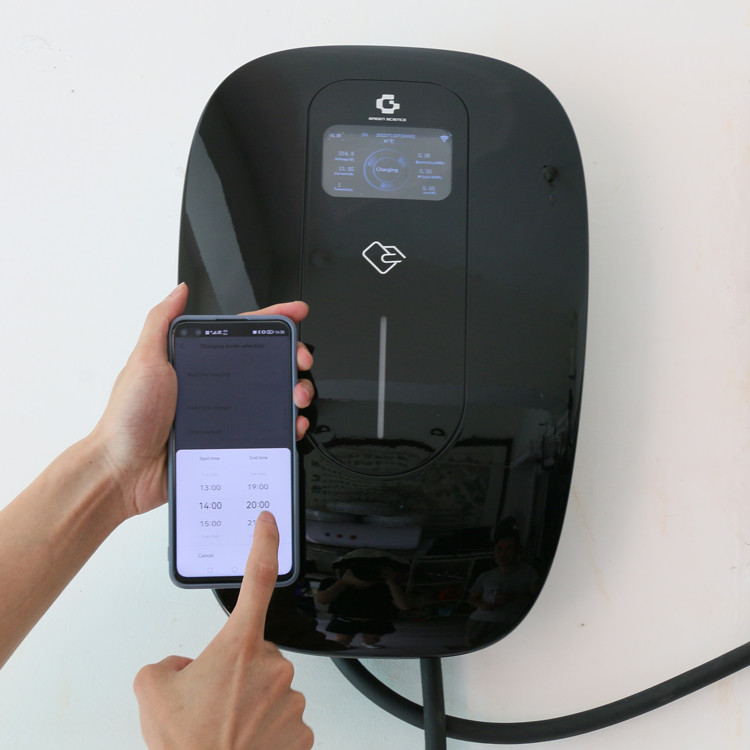 China OCPP1.6 16A ウォールボックス EV 充電器 380 - 400V ワイヤレス EV 充電ステーション supplier