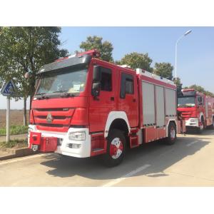 Howo Fire Fighting Light Rescue Fire Truck 228KW 4x2 With 5 Ton Crane