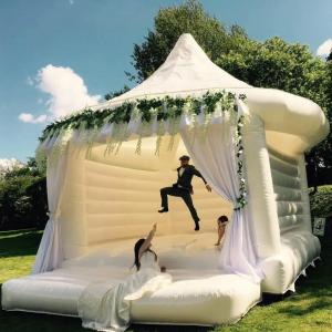 Commercial White Inflatable Wedding Bounce House Bouncy Castle PVC Jumping Castle For Rental Business