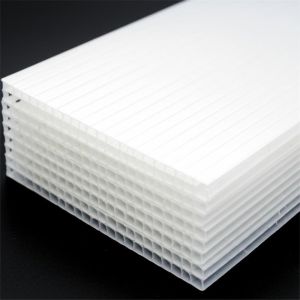 China Printing Format Polypropylene Hollow Sheet with Hollow Structure Non-toxic and Environmental Friendly wholesale