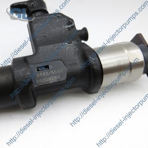 China Injecteur de carburant commun véritable de rail 095000-8980 095000-8981 095000-8982 8-98167556-2 pour le moteur d'ISUZU GIGA 6WG1 wholesale