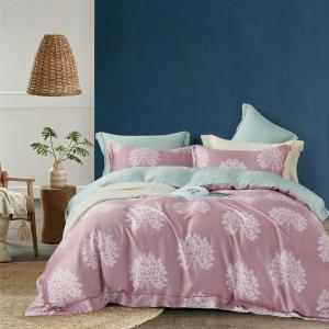 China Four Piece Tencel Bedding Sets 300TC Sleeping 100 Tencel Lyocell Sheets Satin Solid Color supplier