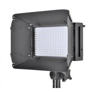 LCD Screen Ultra Bright Studio Video Lighting With Barndoor Dimmable