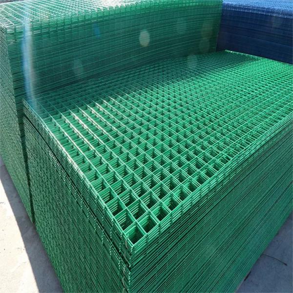 China Professional Manufacture Promotion Price 4x4 Welded Wire Mesh Panel Chicken Cage Pvc Coated Welded Wire Mesh Fence Panel wholesale