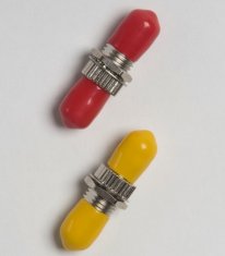 Atténuateur de logement en plastique de la MU de fiabilité élevée pour le réseau optique de fibre