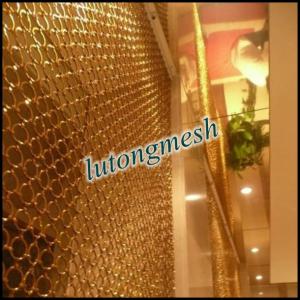 China metal modern screens and wall dividers and room divider supplier