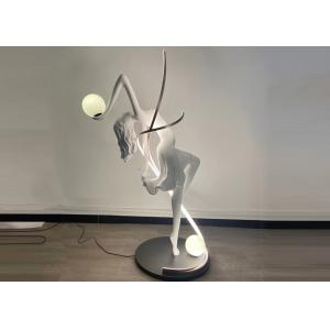 Garden And Home Decoration Painted White Woman Stainless Steel Sculpture With Lights