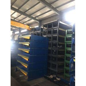 China 8000KG Stationary Hydraulic Integrated Loading Dock Leveler Anti Skid Checkered Plate supplier