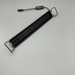 China Luz de reptil LED UVB 8W lámpara de aluminio UVA UVB LED de control de luz de reptil para el enriquecimiento y el bienestar de los reptiles supplier