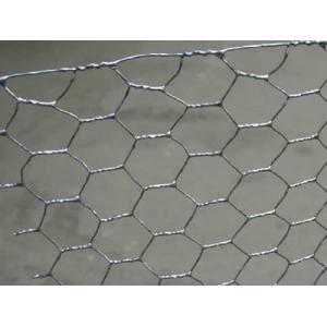 China Construction Hexagonal Wire Mesh Smooth Surface For Encircle Poultry / Garden supplier