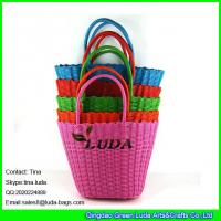 China LUDA candy color straw basket bag cheap gift pp straw beach bag on sale