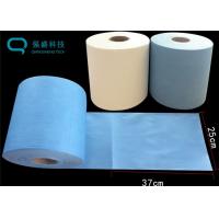 China Strong Industrial Wiping Paper Cleaning Wipe Roll Tear And Wear Resistance on sale
