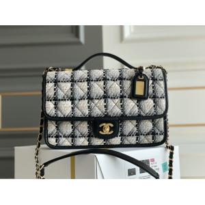 China Classic 2WAY Chanel Medium Flap Bag Messenger Black White Plaid Wool supplier