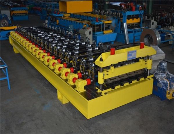 609mm Coil Width Corrugated Roll Forming Machine With Hydraulic Cutting Barrel