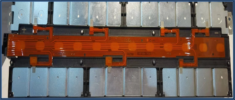 China 熱安定性と電気絶縁性を提供するフレキシブル回路用高接着力黒色不透明FPCフィルム wholesale