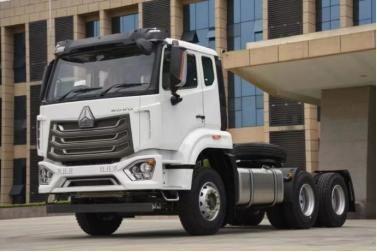 24hours Online-Service Sinotruk Secondhand HOWO Tractor Truck with ISO Certification