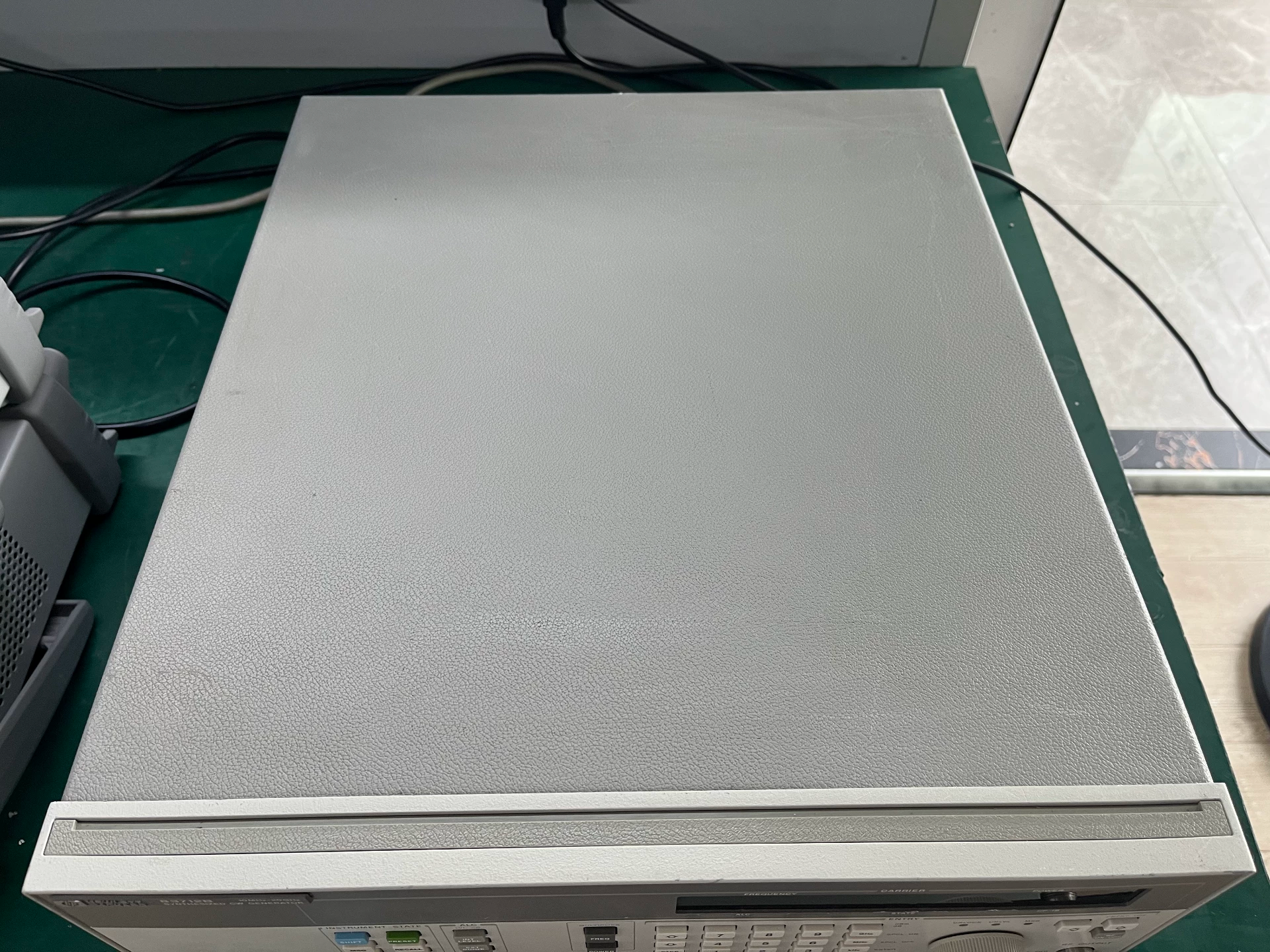China 高純度合成CW RF信号発生器 HP Agilent 83712B 10 MHz ～ 20 GHz wholesale