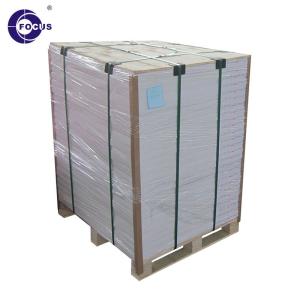 China Papel de copia automática de madera virgen 100% en color amarillo para una copia consistente supplier
