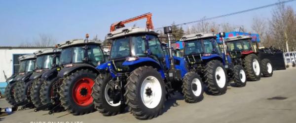 4wd 4*4 used farm tractors with loaders flat tyre steering hydraulic tractor