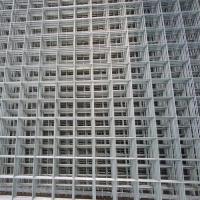 China Anti-Rust Galvanized Welded Wire Mesh Panels Welded Wire Farm Mesh Home Fence Panels on sale