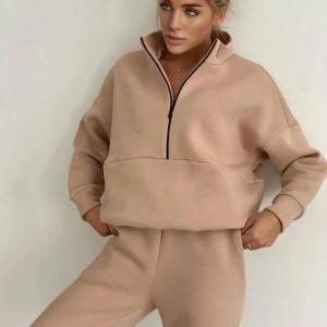                  Fall Winter Women Plain Tracksuits Casual Two Piece Crop Top Hoodies and Pants Set Fleece Custom Blank Tracksuit for Women             