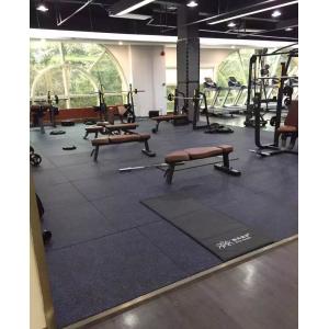 China Centre de remise en forme 1000*1000 mm Tapis en caoutchouc ignifuges pour applications polyvalentes et lourdes supplier