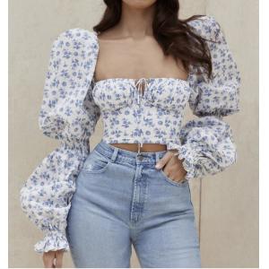 China Custom Apparel Factory Women'S Casual Floral Print Square Neck Back Zipper Bell Long Sleeve Crop Top Blouse supplier