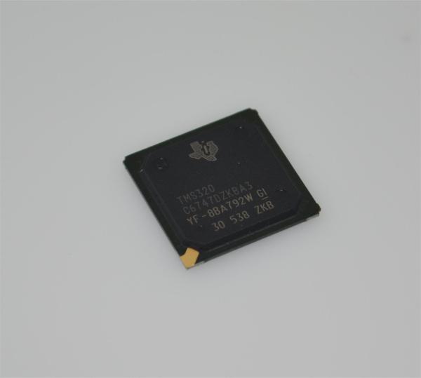 TMS320C6747DZKBA3 456MHz デュアルコアDSP 3648MBPS 32KB L1キャッシュ 256KB RAM BGA-256 -40°C～+100°C 産業用DSP