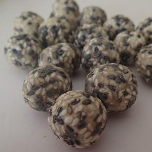 Black White Sesame Coated Peanuts Baked Crunchy Seaweed Peanut Crackers