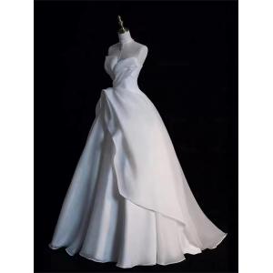China White Fitted Evening Dress With Embellished Shawl supplier