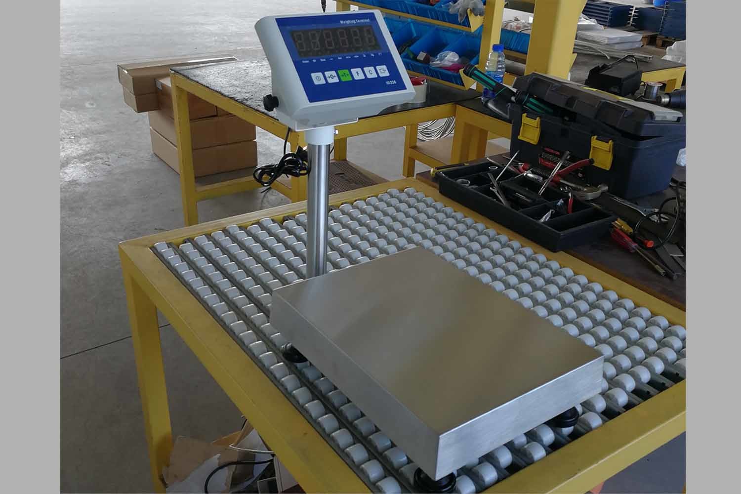 La salida RS232 y RS485 de la balanza de la plataforma electrónica carga la gama 0-600kg